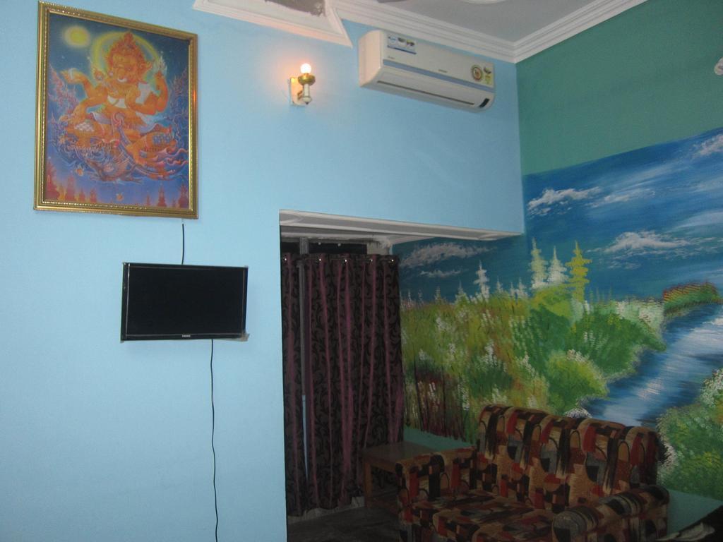 Anukul Guest House Bodh Gaya Exterior photo